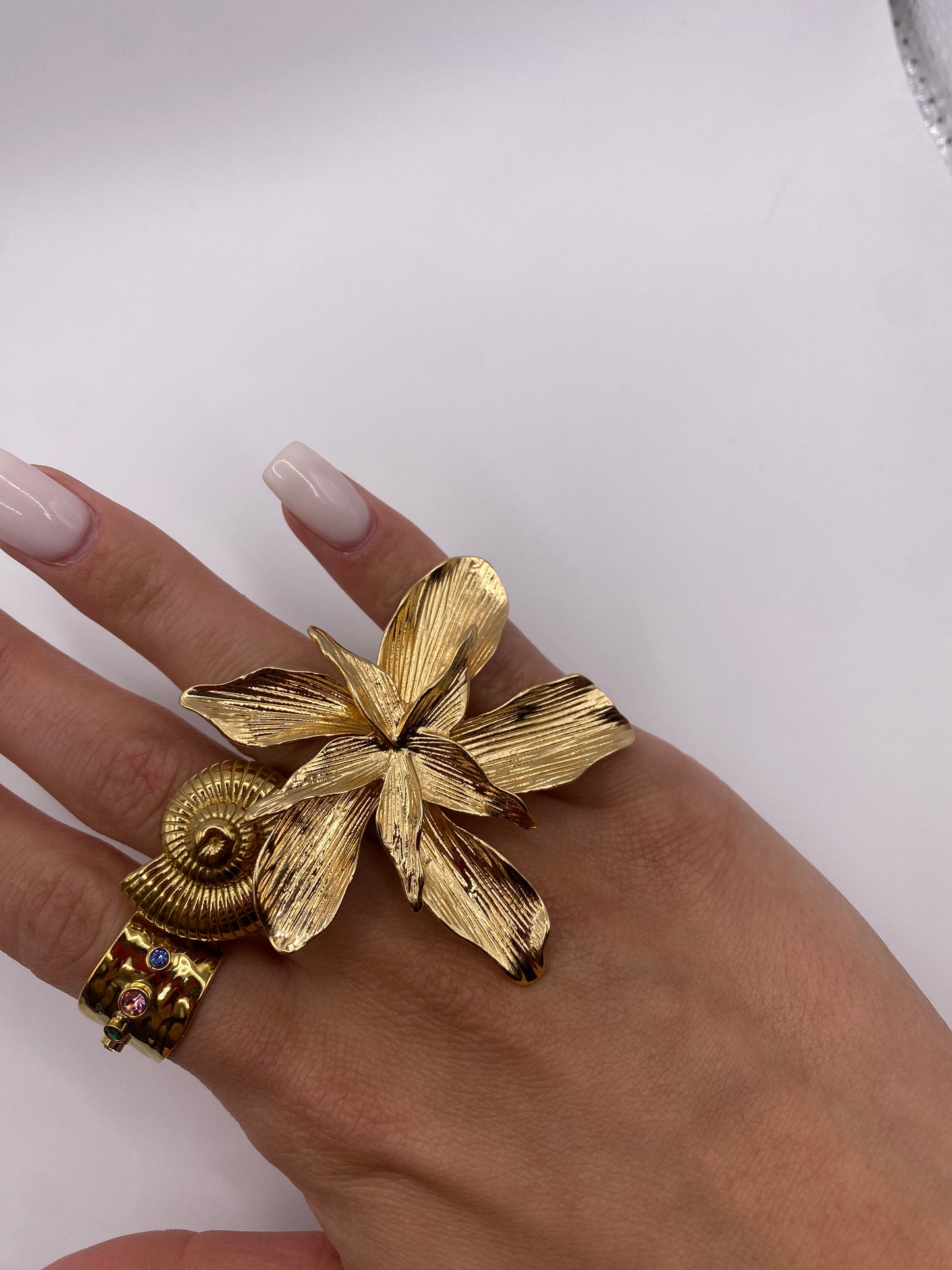 Flora Ring